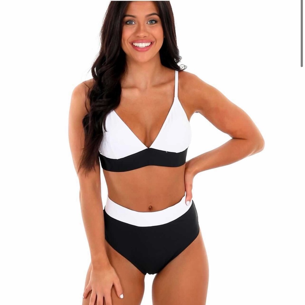 Boutique black and white bikini